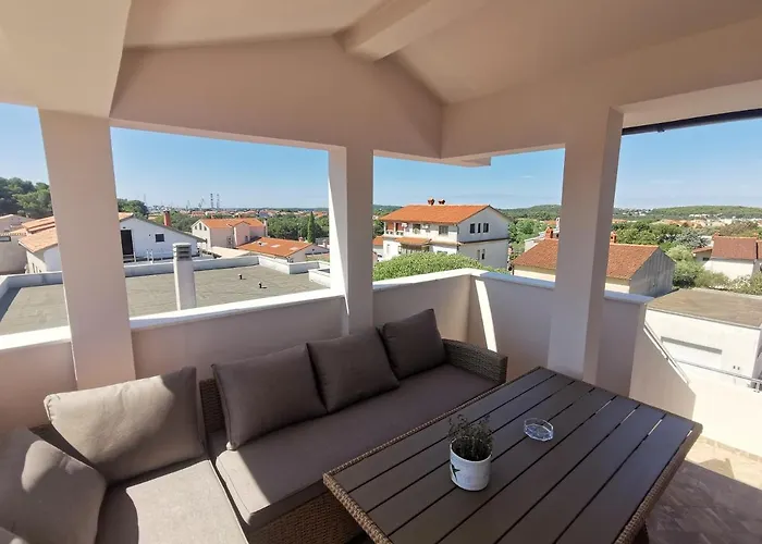 Filip 2 Apartment Pula