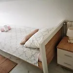 Filip 2 Apartment *
