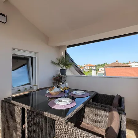 Apartment Filip 2 *