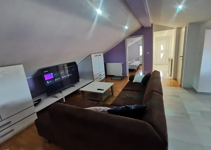 Filip 2 Apartment Pula