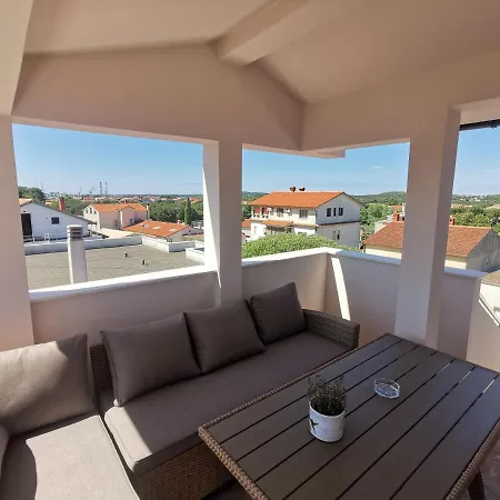 Filip 2 Apartman Pula